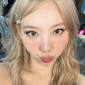 Meet your Posher, Star